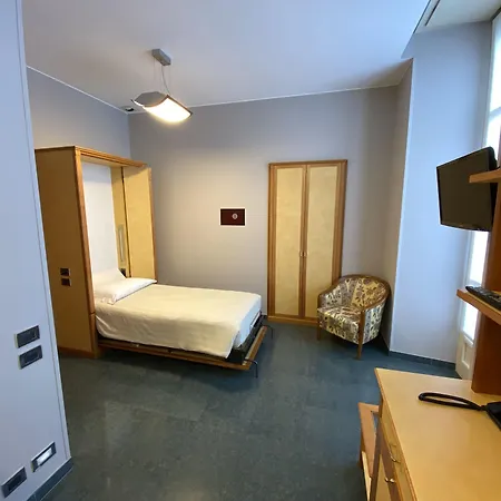 Le Petit Hotell 3*