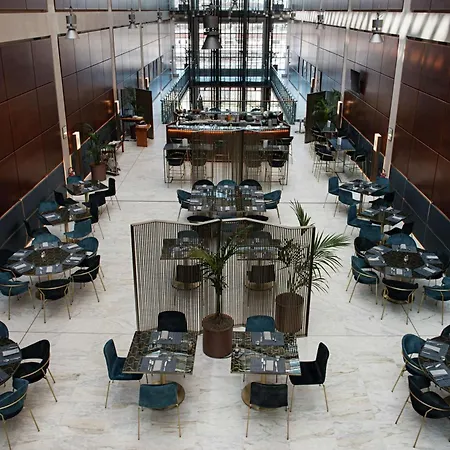 Doubletree By Hilton Lingotto Otel 4*