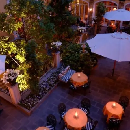 Victoria & Iside Otel 4*