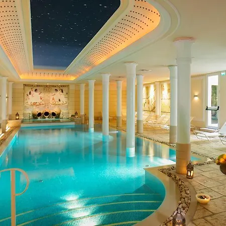 Otel Victoria & Iside 4*