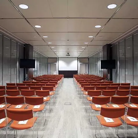 Otel Doubletree By Hilton Lingotto