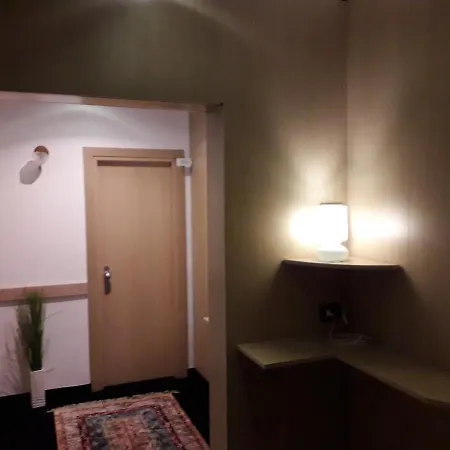 Vittoriano Otel Torino