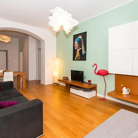 Porta Nuova&parco Del Valentino Roomy Flat Appartamento Torino