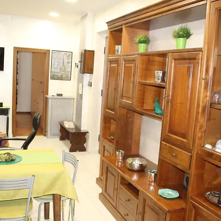 Apartment Jolie Maison Turin