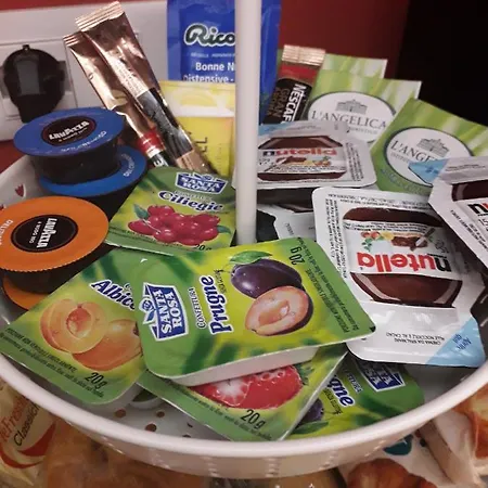Bed & Breakfast A Spasso Per *