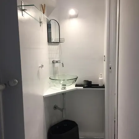 Apartment Alberta