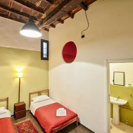 Le Petit Coeur De La Bed & Breakfast *