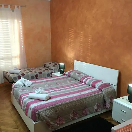 Santa Rita: Location Near Molinette Hospital & Politecnico * Turin