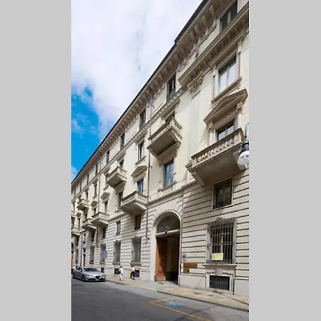 A Tre Passi Da Tutto Apartment *