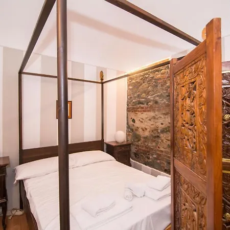 Apartment Piazza Vittorio Veneto Elegant Flat *