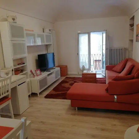 Apartment Quadrilocale Eli Centralissimo Zona Piazza Bodoni