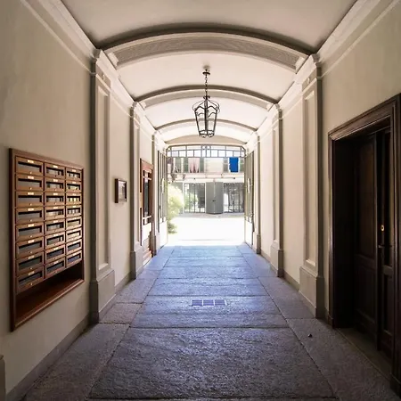Piazza Vittorio Veneto Elegant Flat * Turin