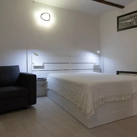 Apartment Santa Chiara *