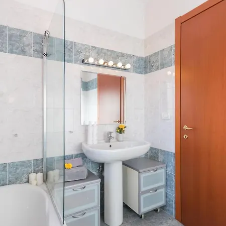 Apartment La Casa Del Cinema By Wonderful Italy