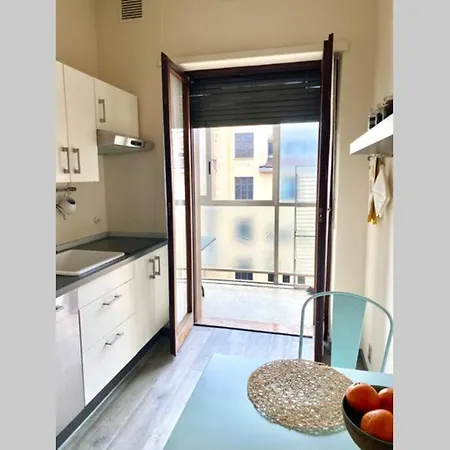 Apartment Coco House In Centro Turin