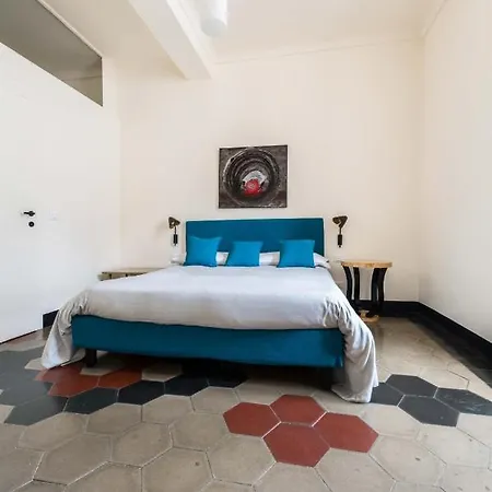 Bed & Breakfast Via Garibaldi 31 *