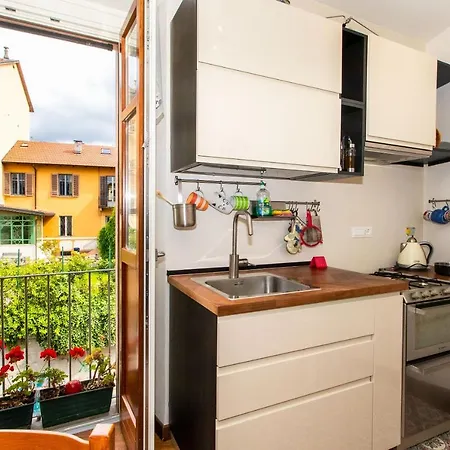 Della Regina Refined Flat Apartment Turin