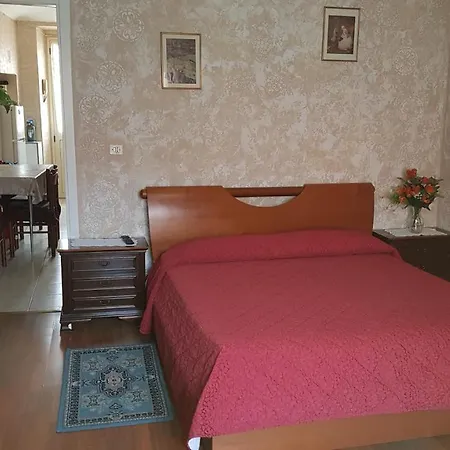Bilocale Comodo A Tutti I Servizi. Aurora * Turin