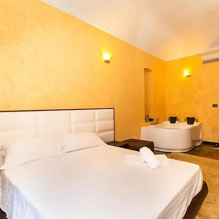 Borgo San Paolo Stylish Apt With Jacuzzi Turin