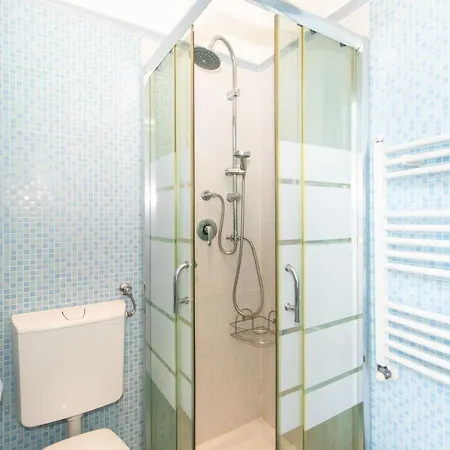 Borgo San Paolo Stylish Apt With Jacuzzi