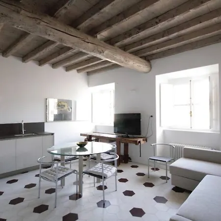 Apartment Maison In Centro