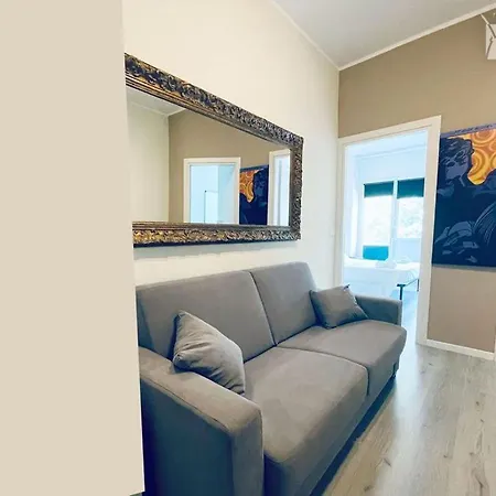 Apartment Traiano 28 *