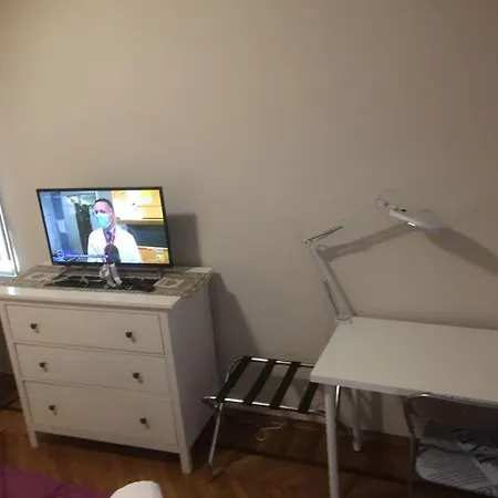 Apartman Santa Rita Corso Cosenza 1 Minuto Inalpi Arena Concerti Ex Palaalpitour 8 Min Dal Centro 7 Min Ospedale Molinette 6 Min Politecnico Parcheggio Libero Gratuito Torino