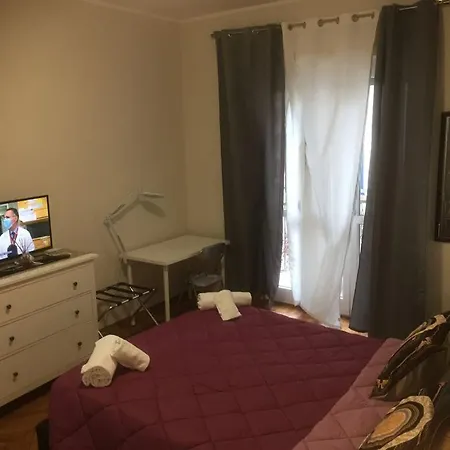 Santa Rita Corso Cosenza 1 Minuto Inalpi Arena Concerti Ex Palaalpitour 8 Min Dal Centro 7 Min Ospedale Molinette 6 Min Politecnico Parcheggio Libero Gratuito * Torino