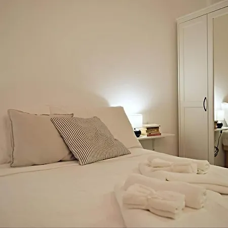 Apartment Piccola Casa Nel Cuore Di Turin
