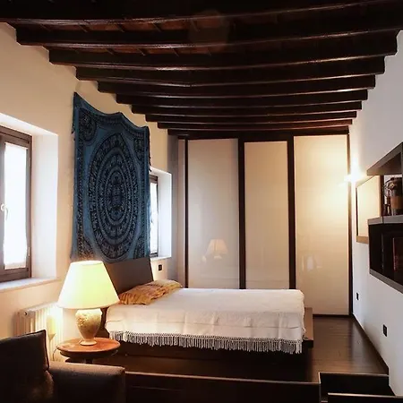 Casa Falco By Happyhostorino Appartement