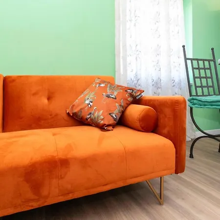 Apartment Borgo Dora Artistic Studio Turin