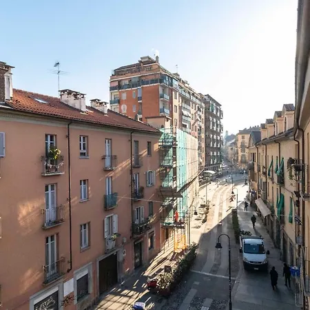 Borgo Dora Artistic Studio Apartment Turin