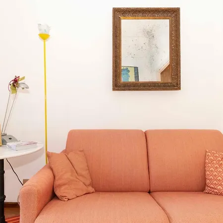 Precollina Balcony Flat