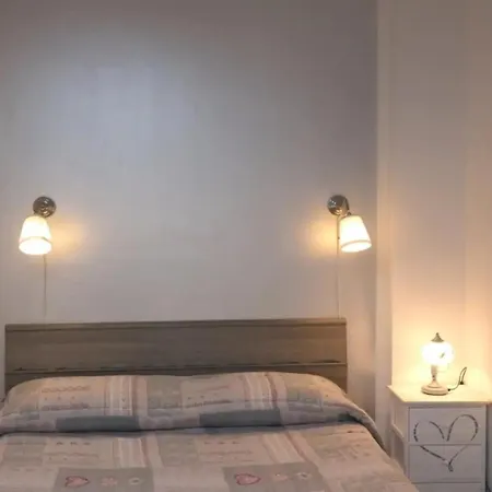 La Petite Maison