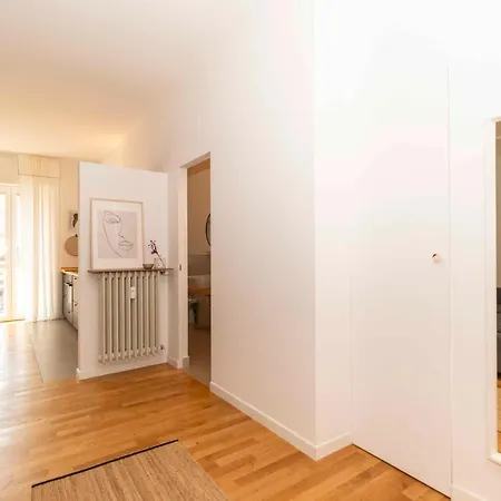 Ca' 50 Modern Balcony Flat Apartment *