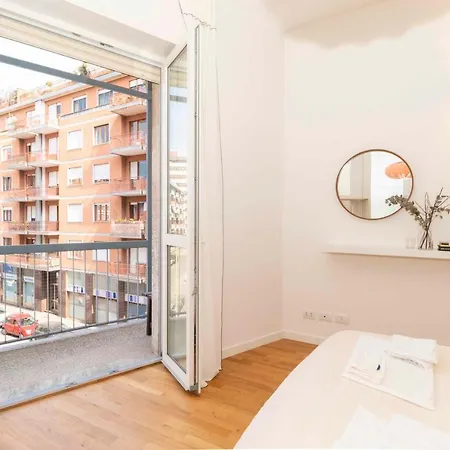 Ca' 50 Modern Balcony Flat Apartment