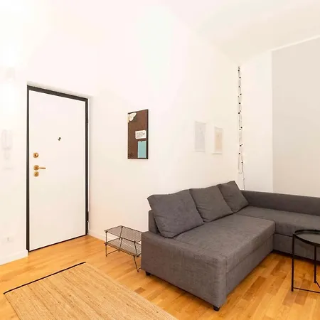 Ca' 50 Modern Balcony Flat Apartment *