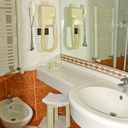 Hotel Amadeus E Teatro Turin