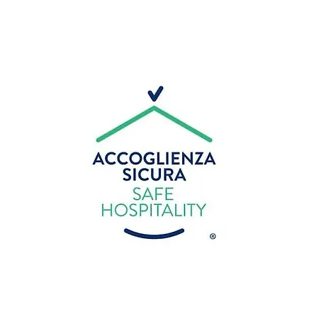 Adriano Hotel 3*
