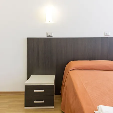 Sharing Hotel
