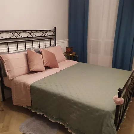 Apartment Casa Madama Rossini *