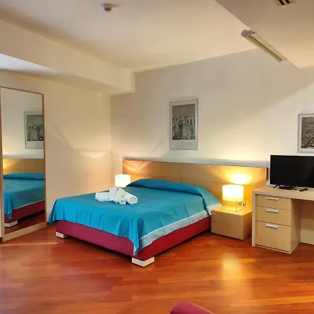 Hostdomus - Fine Apartment