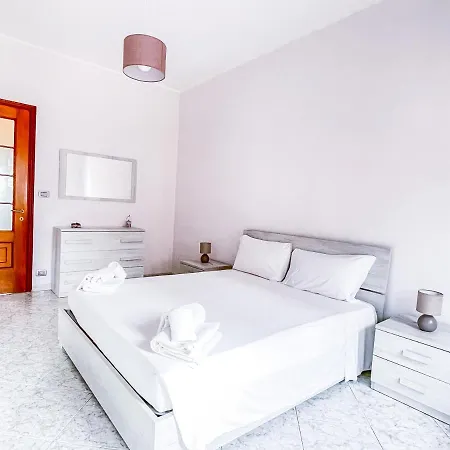 Myhouse Paradiso - Affitti Brevi Italia *