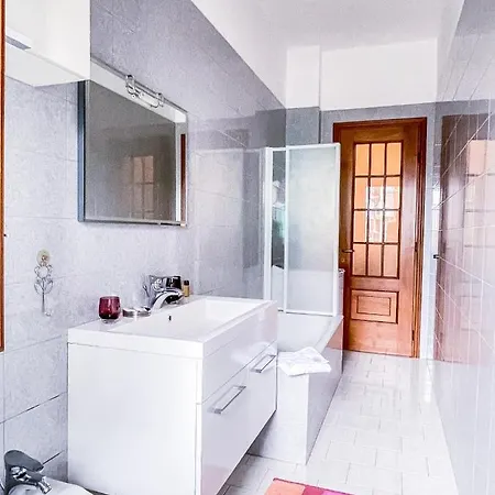 Appartamento Myhouse Paradiso - Affitti Brevi Italia *