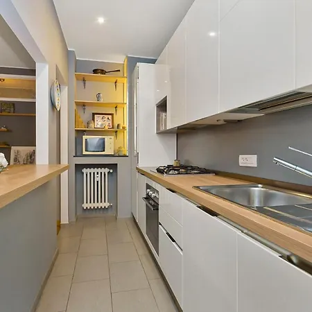 Family Apartment *