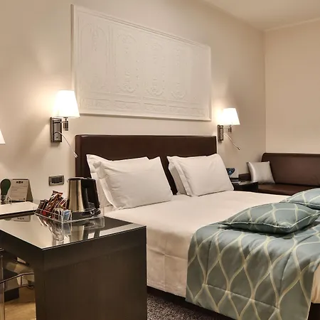 Отель Western Genova 4*