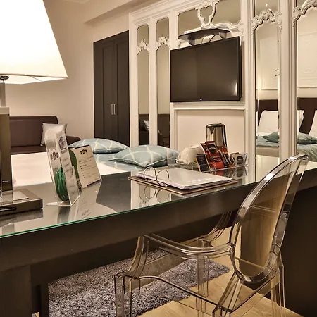 Western Genova 4*