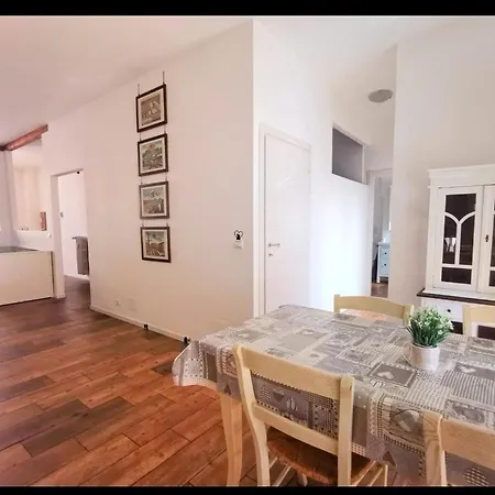 Camire' Apartment