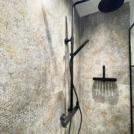 Apartment Porta Susa X6 - Freeparking Wi-fi E Netflix Turin