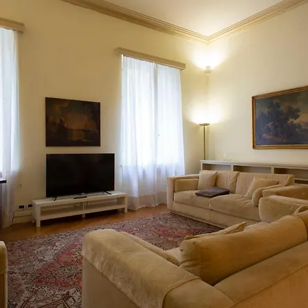 Fiume 10 * Turin